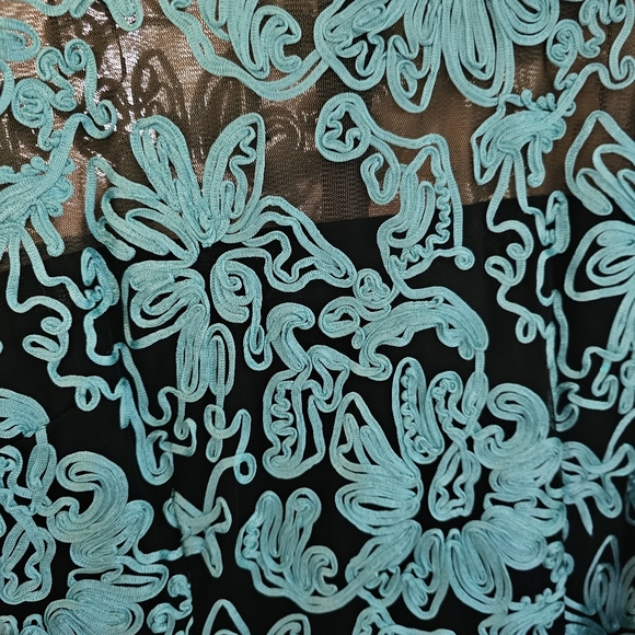 Blouse - Picture 5 of 5